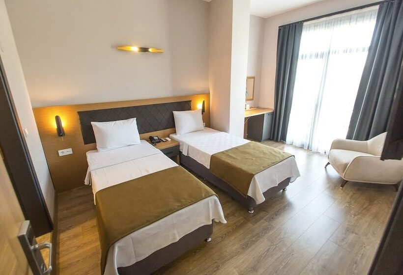 Отель Big Point Plus