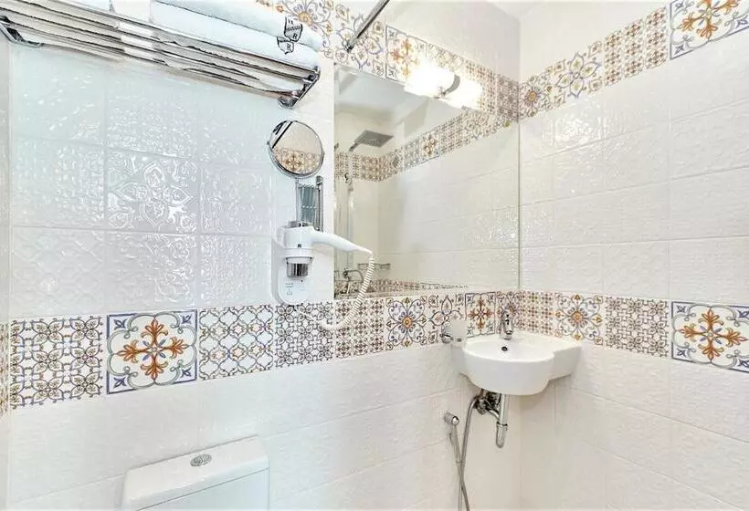 ホテル Heuriger Spa