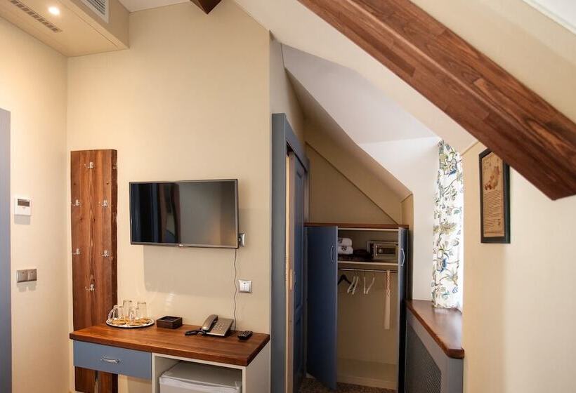 فندق Heuriger Spa