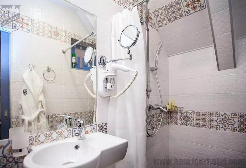 ホテル Heuriger Spa