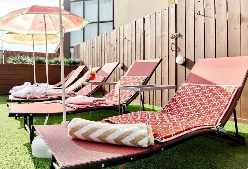 ホテル Heuriger Spa