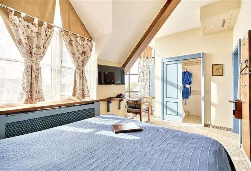 ホテル Heuriger Spa