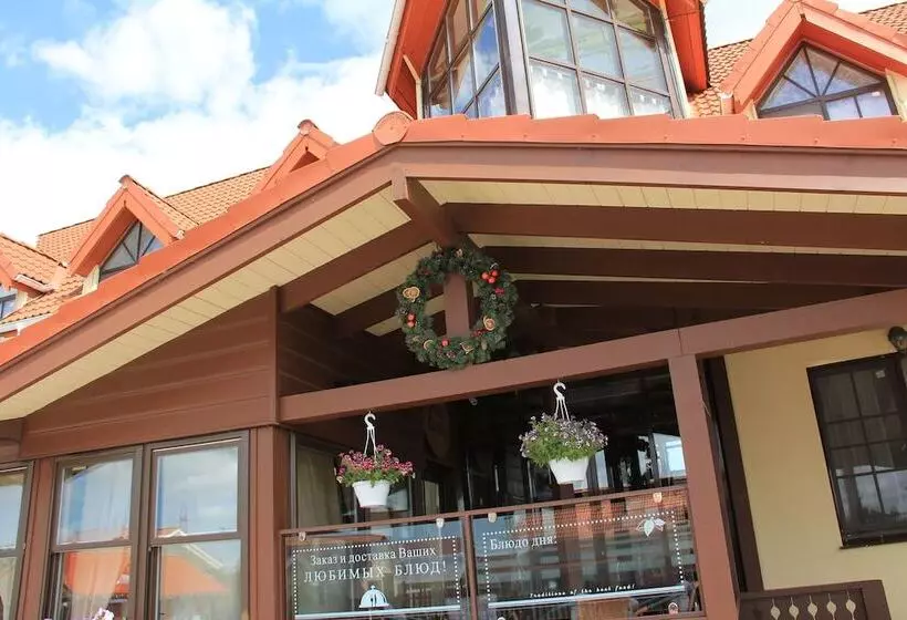 ホテル Heuriger Spa