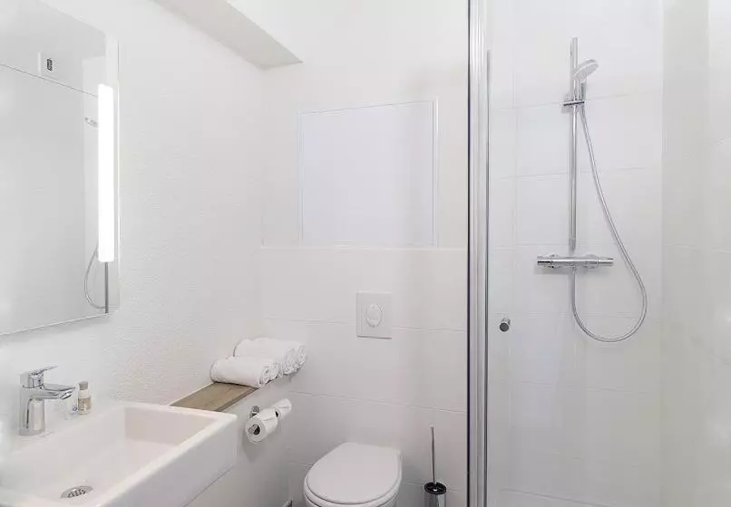 Hotelli Club Bon Séjour La Plage