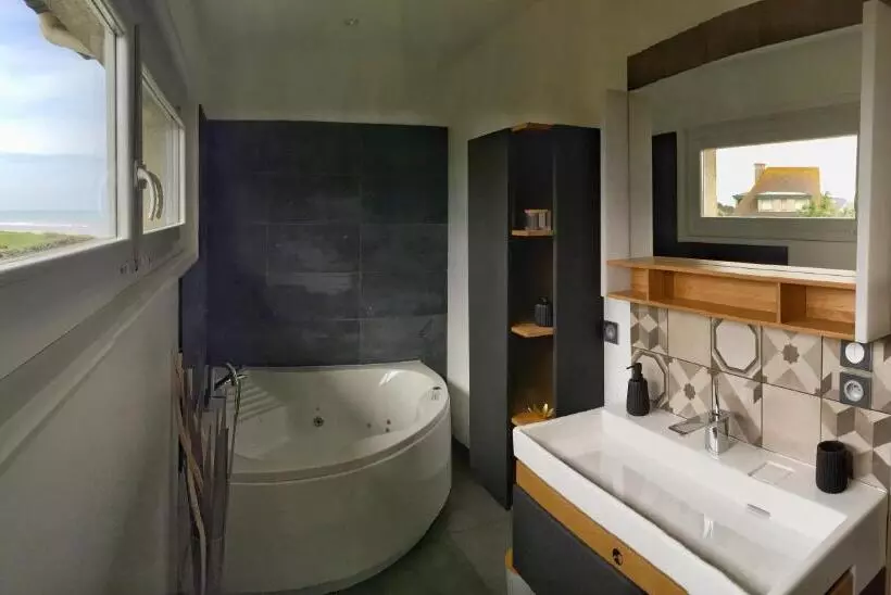 Hotelli Club Bon Séjour La Plage