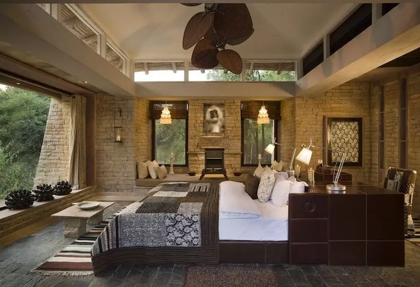 Hotelli Pashangarh Panna National Park