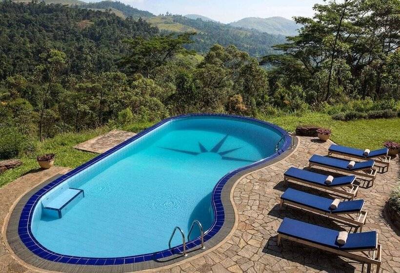 Отель Taylors Hill Boutique