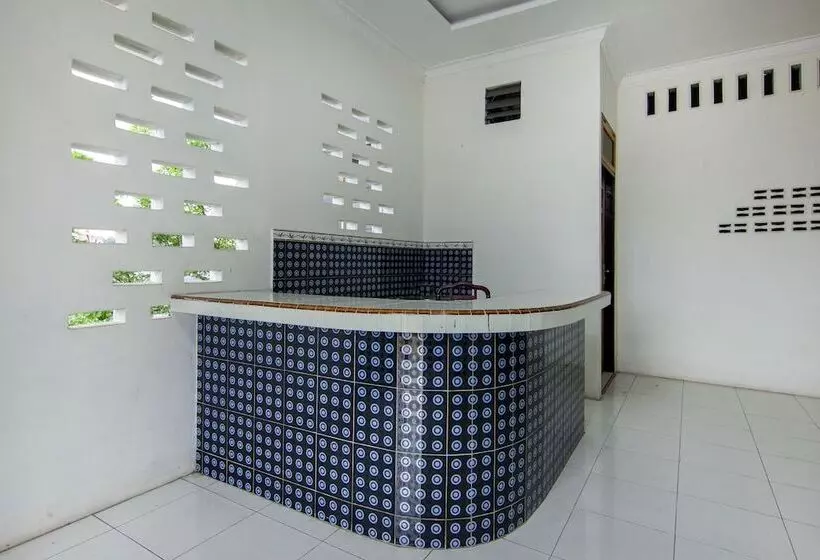 Hotelli Wisma Syariah By Oyo Rooms