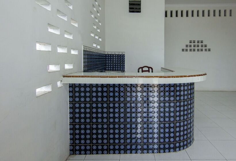 호텔 Wisma Syariah By Oyo Rooms