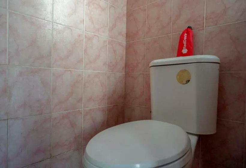 Majatalo Reddoorz Near Rsud Kebumen