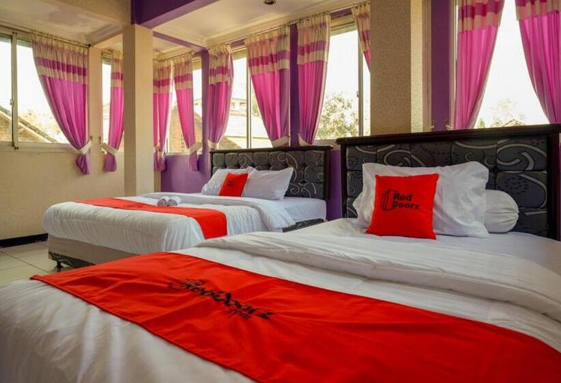 Pensiune Reddoorz Near Rsud Kebumen