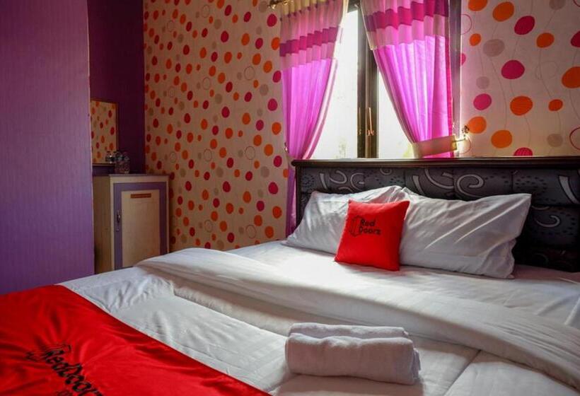 Pensiune Reddoorz Near Rsud Kebumen