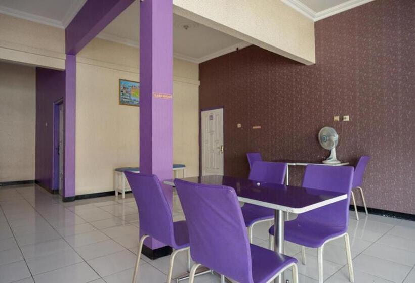 Pensiune Reddoorz Near Rsud Kebumen