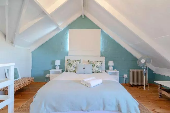 Majatalo West Coast Seaside Getaway