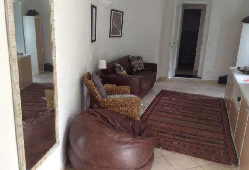 レジデンス Stunning Medieval Mountain Retreat With Pool