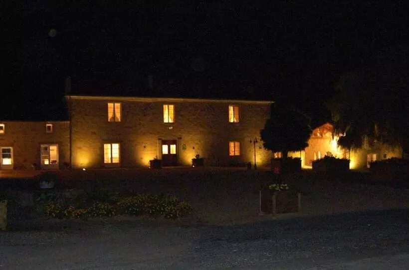 Aamiaismajoitus (B&B) Le Logis Du Château