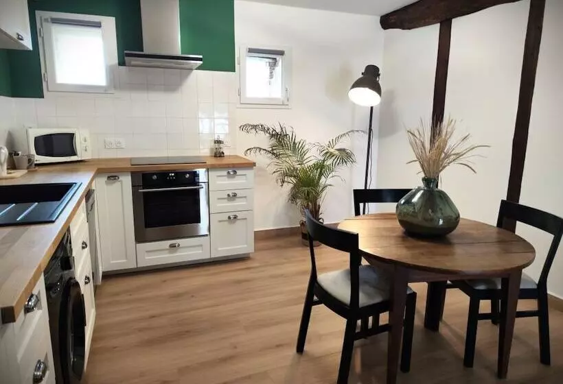 Aamiaismajoitus (B&B) Le Petit Nançay