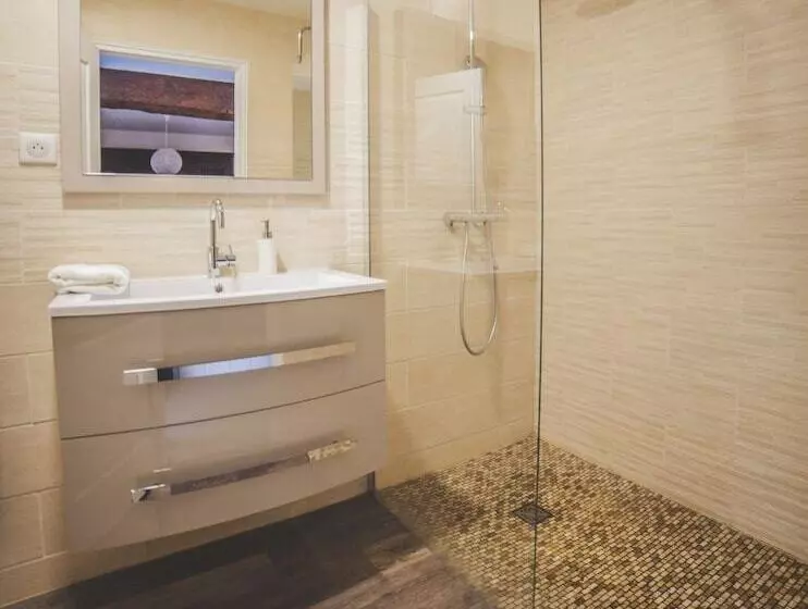 Aamiaismajoitus (B&B) Le Petit Nançay