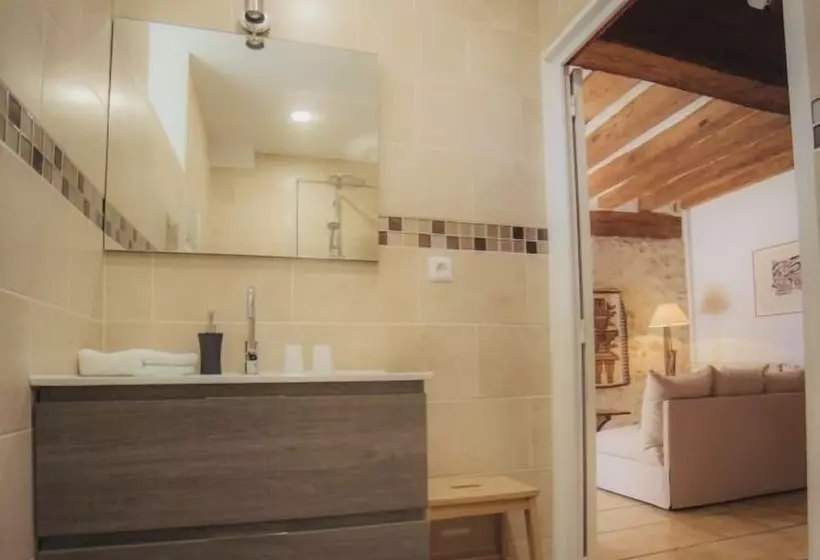 Aamiaismajoitus (B&B) Le Petit Nançay