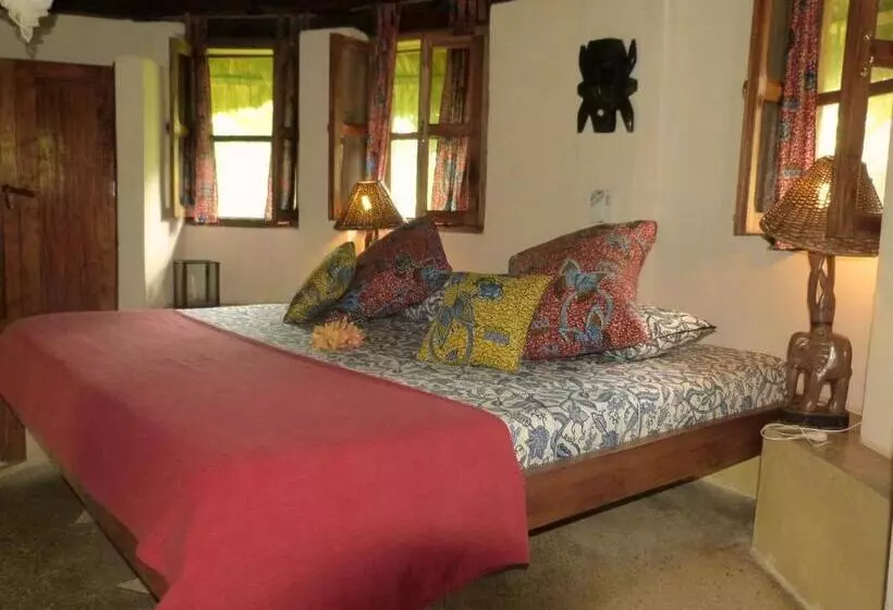 ホテル Ankobra Beach Resort