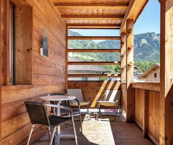 Hotelli Artnatur Dolomites