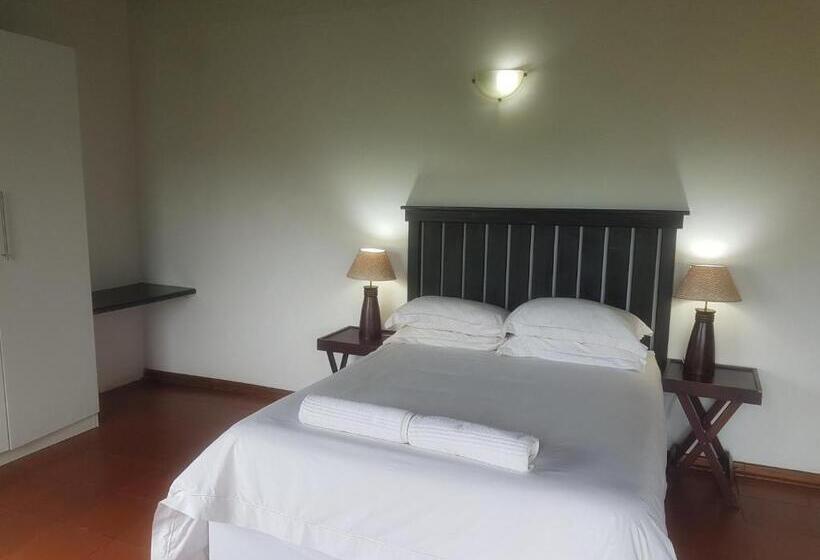 فندق First Group Hole In The Wall