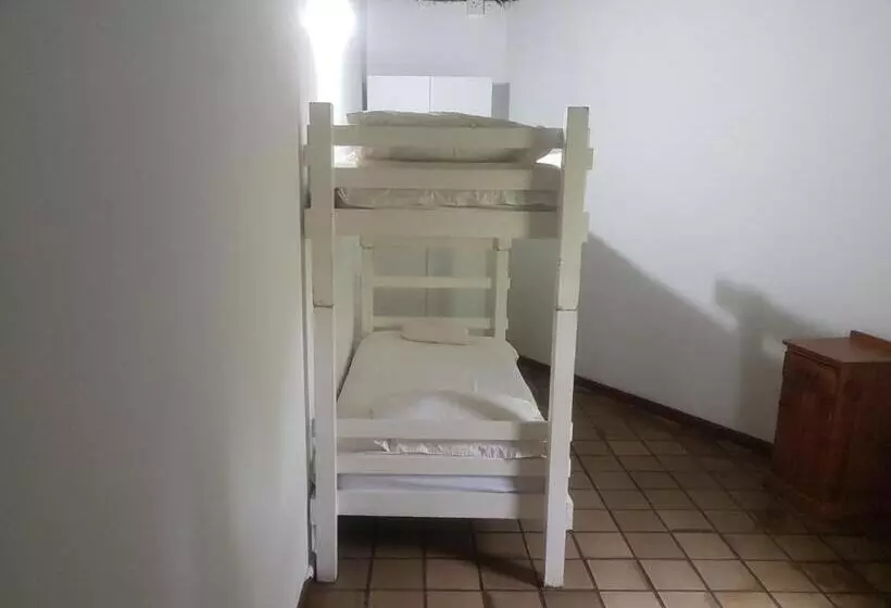 Hotelli First Group Hole In The Wall