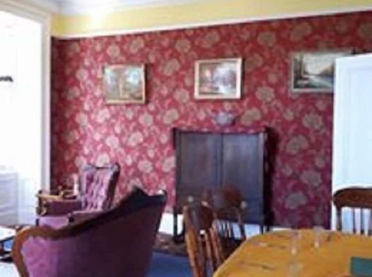 호텔 Hallgreen Castle