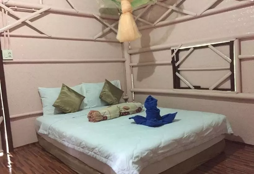 Hotelli Khao Sok Evergreen House