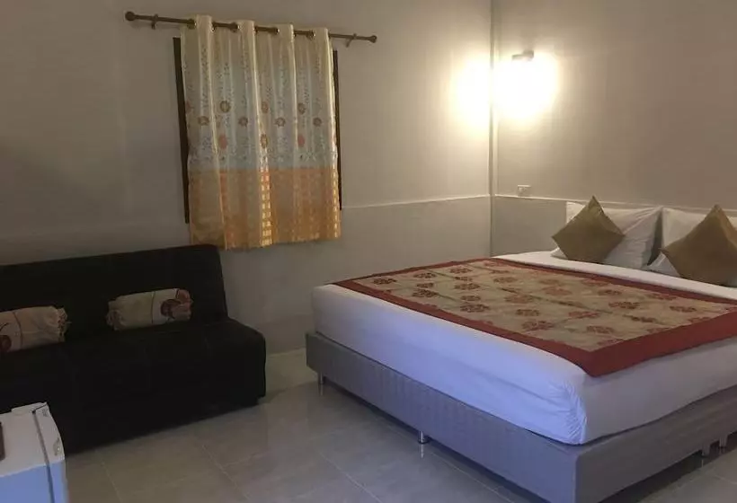 Hotelli Khao Sok Evergreen House