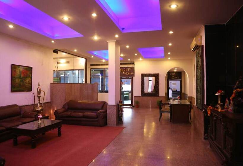 בית מלון כפרי Magsons Resorts