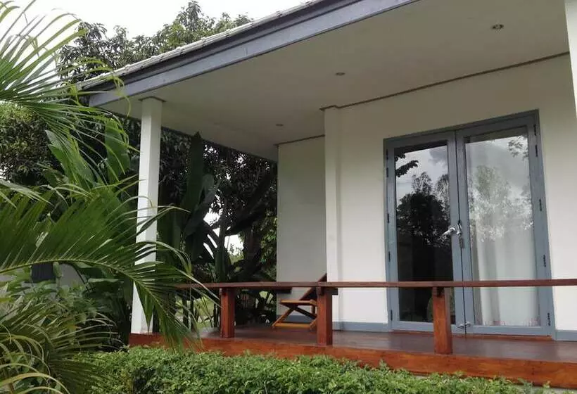 ホテル Norn Nab Dao Rimphu Resort