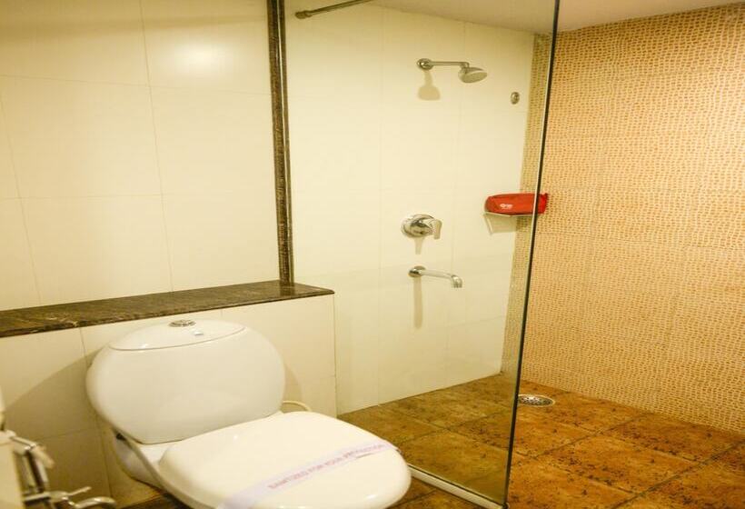 فندق Oyo 767  Orion