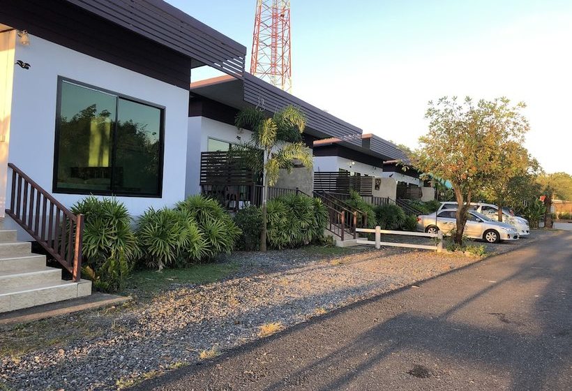 Hotell Preecha Resort