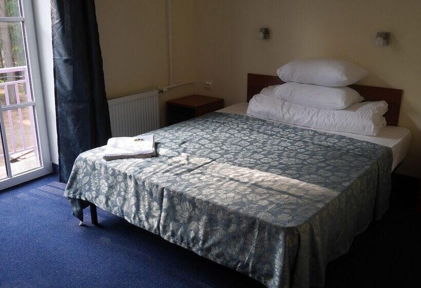 호텔 Shishki Na Lampushke Casa De Campo