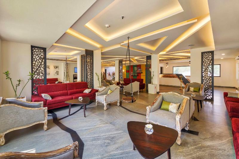 Hotel Sterling Wayanad