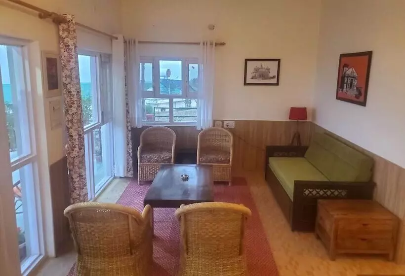 Hotelli Tehri Retreat By Himalayan Eco Lodges