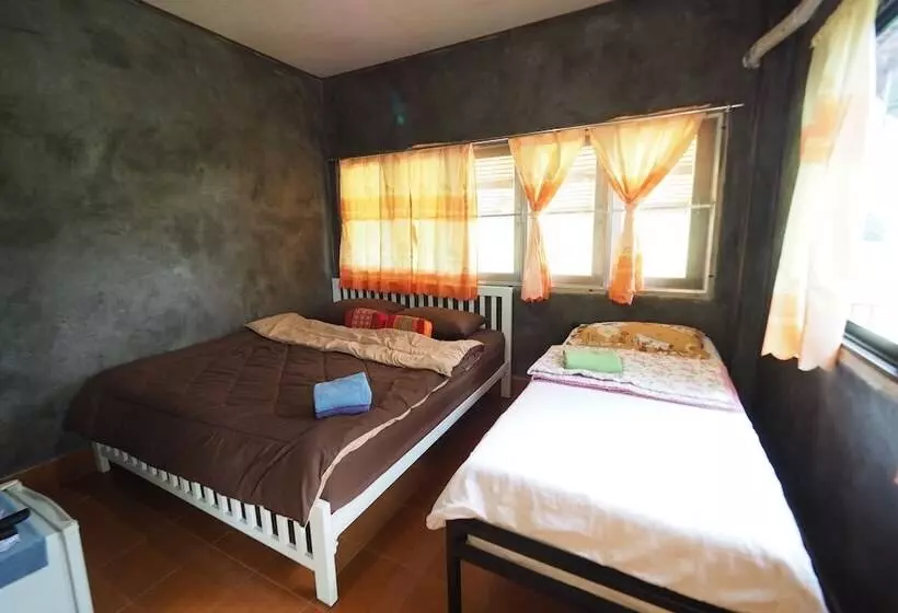 ホテル Ton Lang Homestay