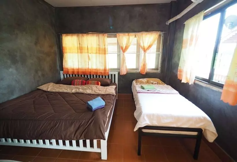 ホテル Ton Lang Homestay