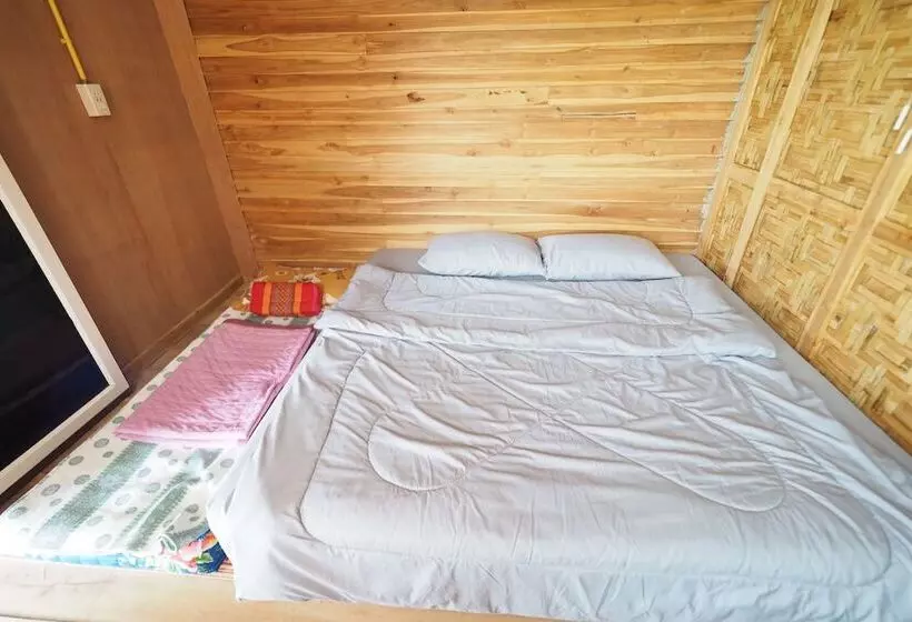 ホテル Ton Lang Homestay