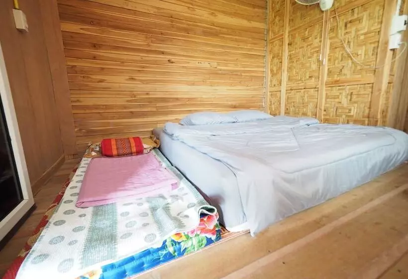 ホテル Ton Lang Homestay