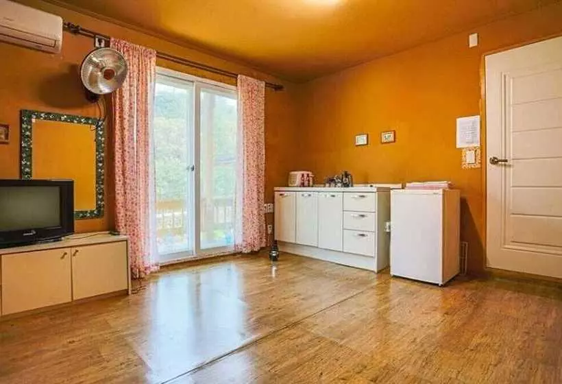 Jirisan Water Pension