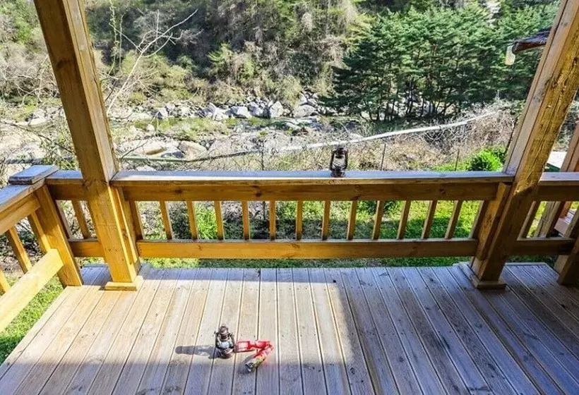 Jirisan Water Pension