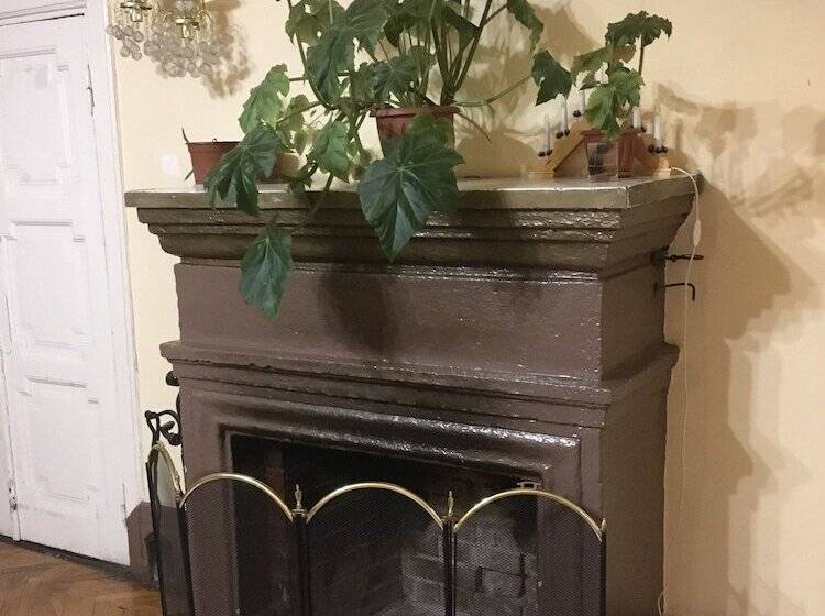 Lesogorskaya Resort Hostel