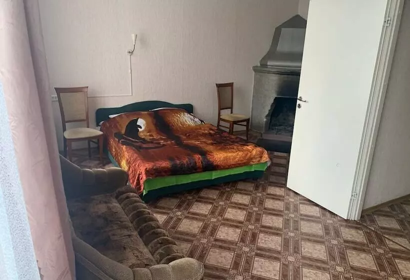 Lesogorskaya Resort   Hostel