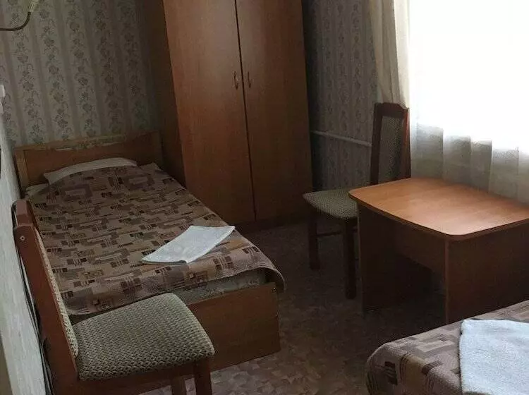 Lesogorskaya Resort   Hostel