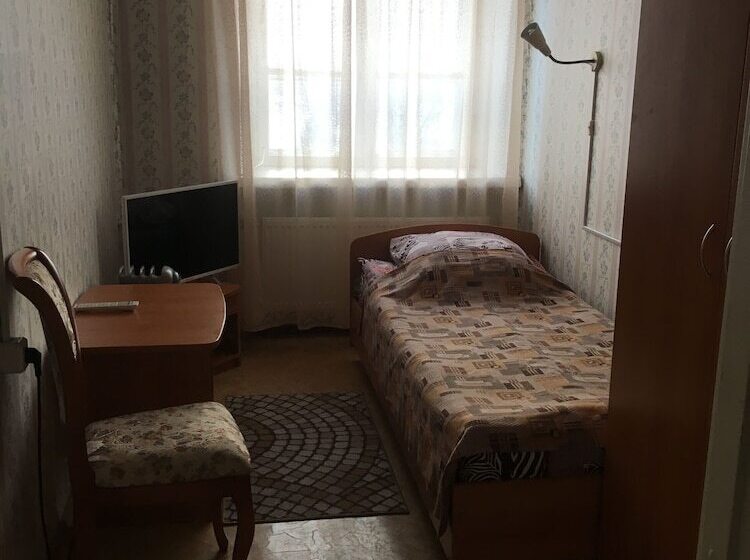 Lesogorskaya Resort Hostel