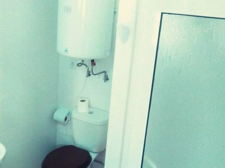 Palheiros Da Ribeira