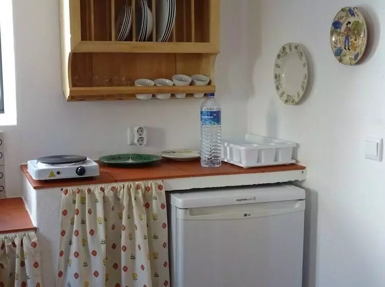 Palheiros Da Ribeira