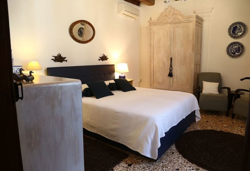 بنسيون Palazzo Strassoldo Bed & Breakfast